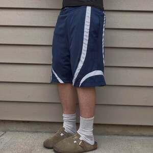 Athletech Vintage Y2K Navy Baggy Striped Basketball Shorts